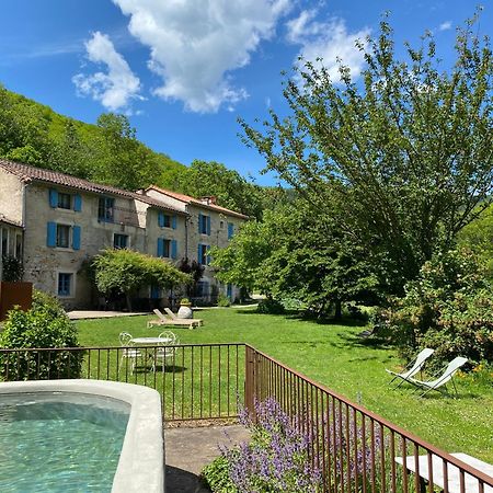 Nabat Le Haut, Chambre Et Table D'Hotes Courniou 外观 照片