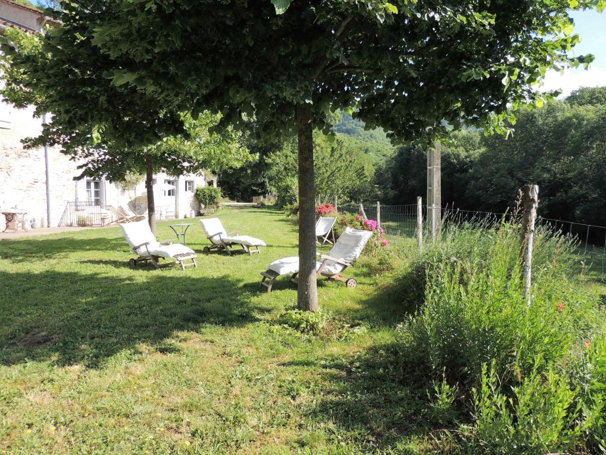 Nabat Le Haut, Chambre Et Table D'Hotes Courniou 外观 照片